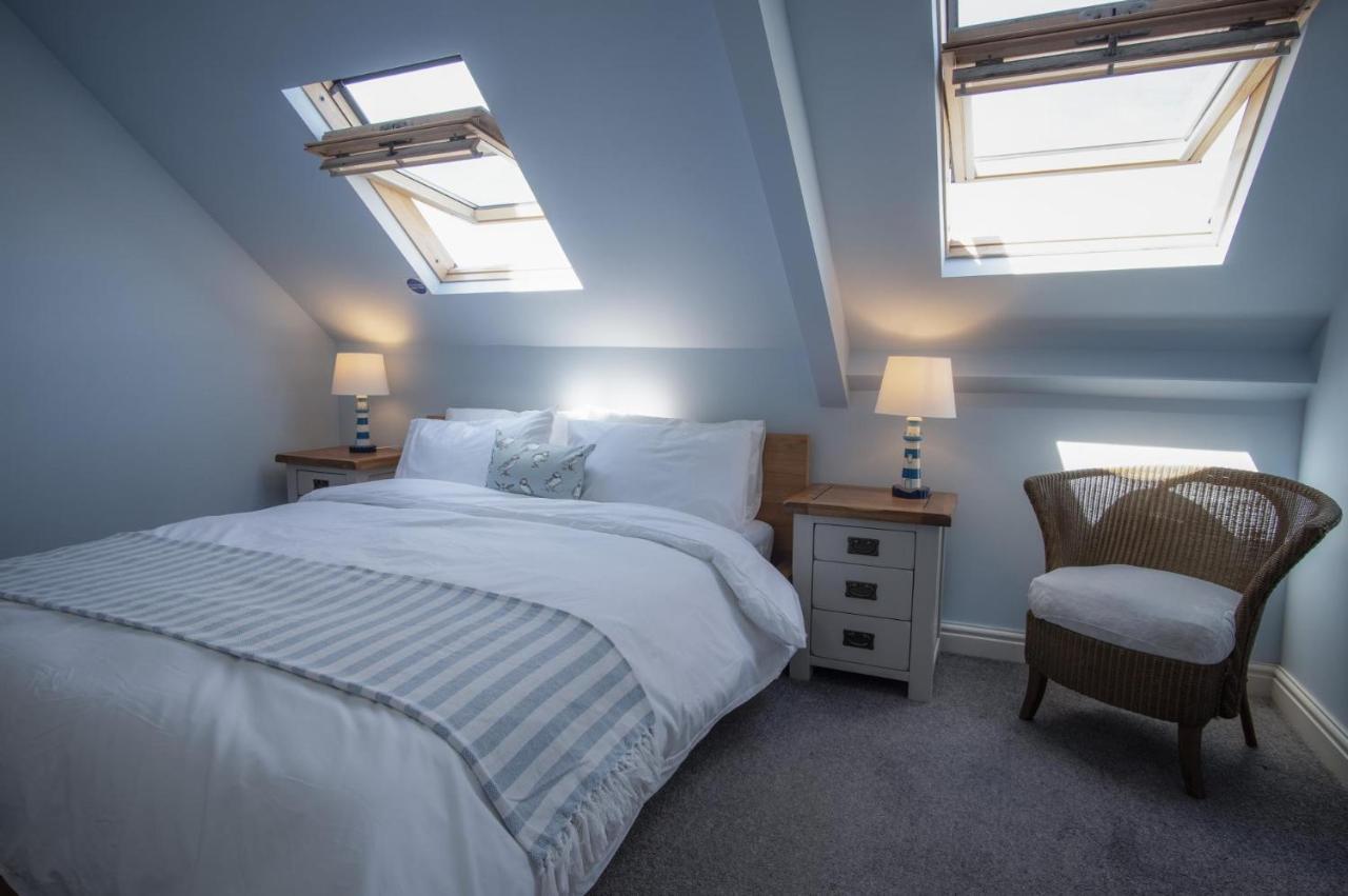 The Nest - 1 Bedroom Apartment - Tenby Exterior foto